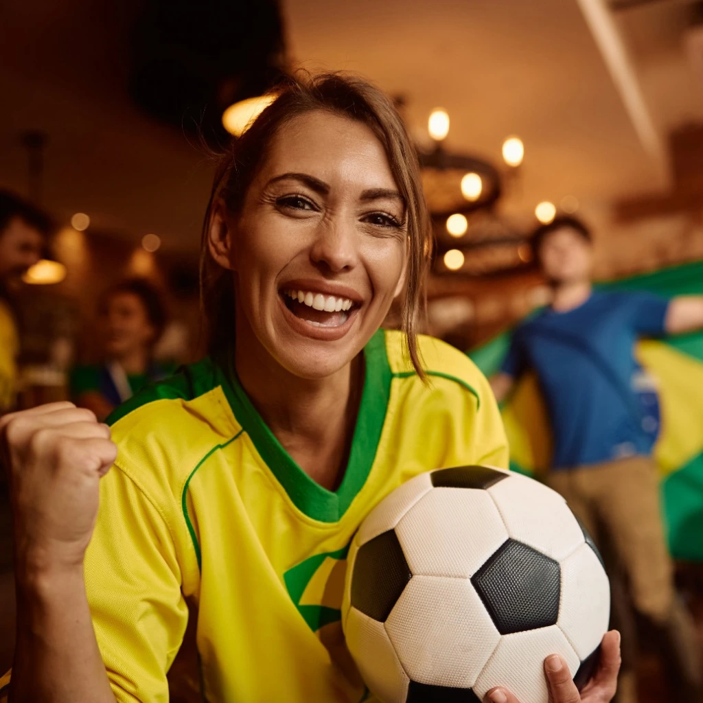 Kadın Taraftarlara Özel Tribün Rehberi - Biletstore Blog